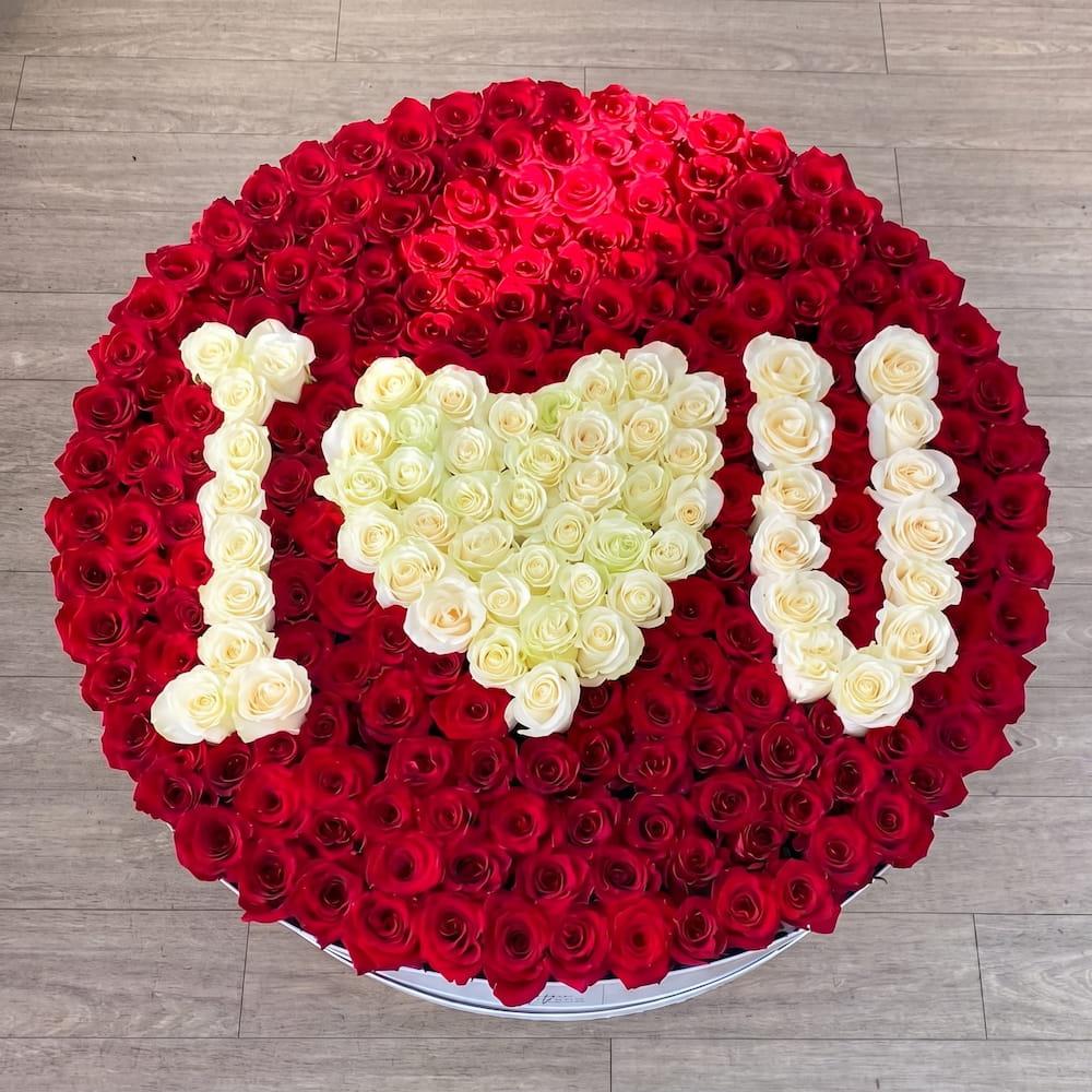 301 роза I LOVE YOU