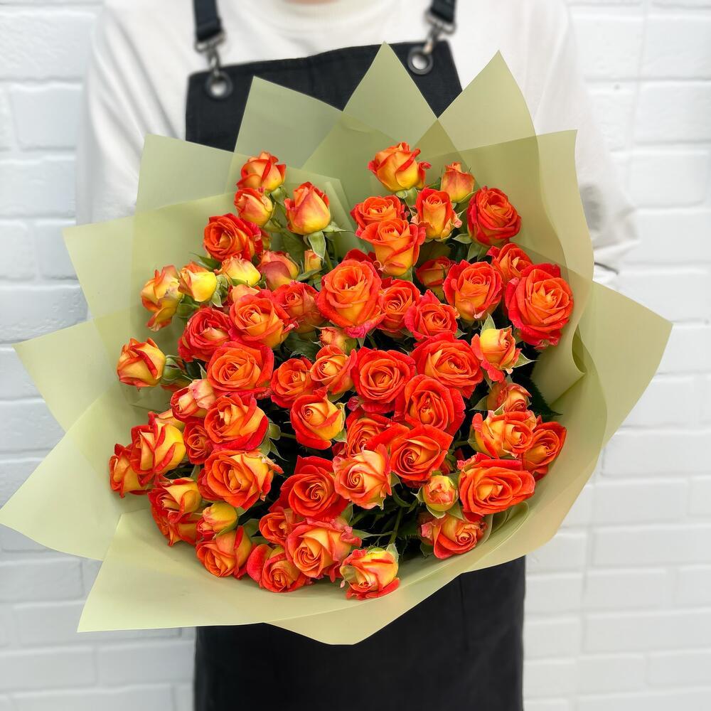 Букет из 9 оранжевых кустовых роз